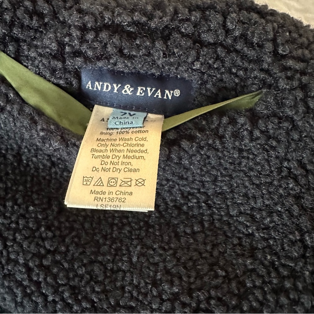 Andy & Evan Sherpa Jacket size 7y - Picture 7 of 7